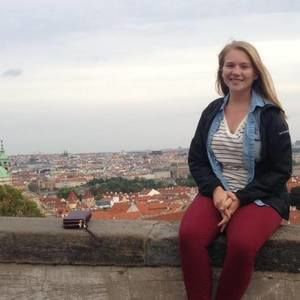 Meet your Posher, Natalie